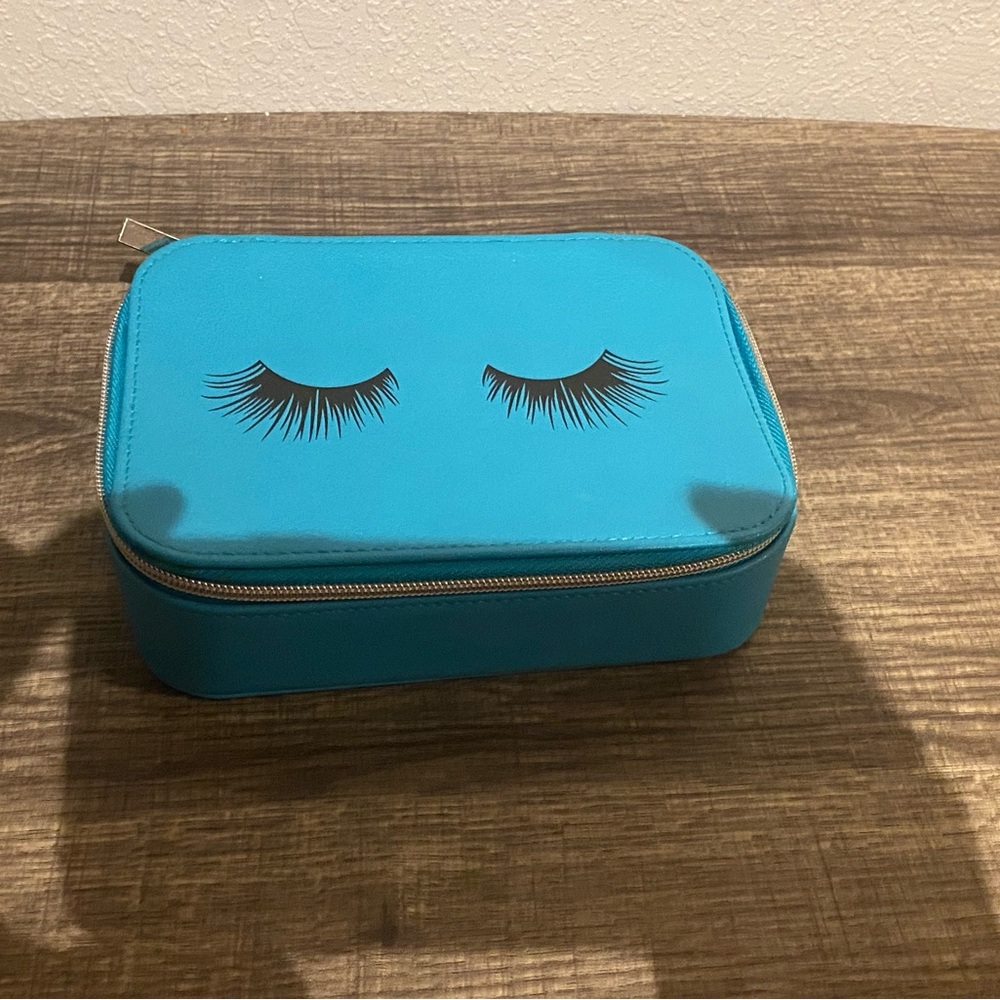 Neiman Marcus makeup/jewelry box